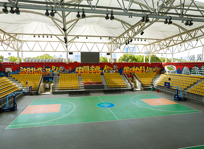 武汉体育中心篮球场